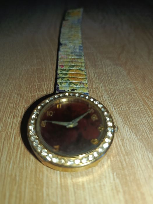 Ceas damă GROVANA Swiss – necesită mică reparație