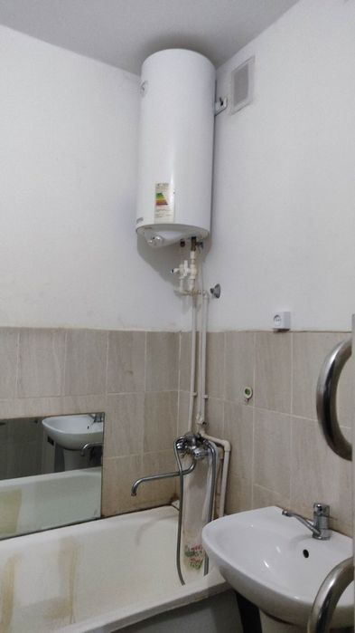 Ижарага 3 хонали Ангрен