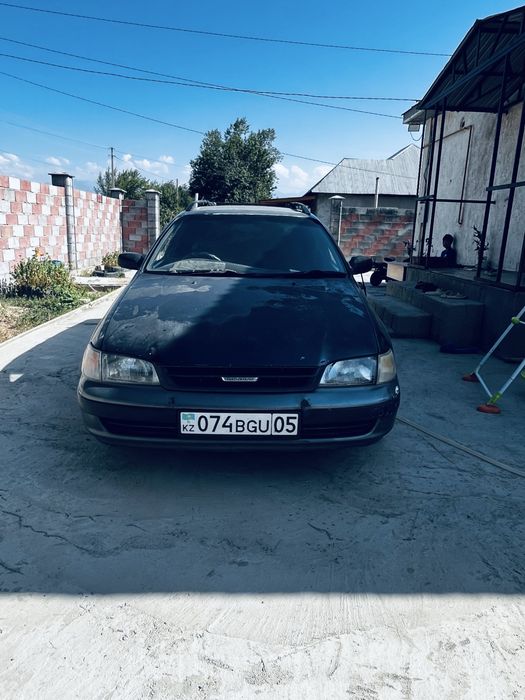 Тайота калдина 2.0