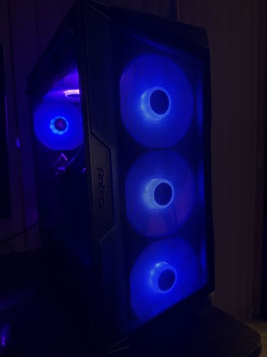 Гейминг Настолен компютър с опция монитор
