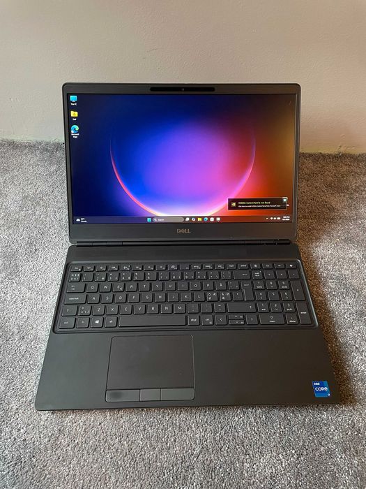 Dell Precision 7560 - i7-11850H, 32GB DDR4, 1TB NVMe SSD M.2, RTX A2000 4GB 15.6''FHD IPS