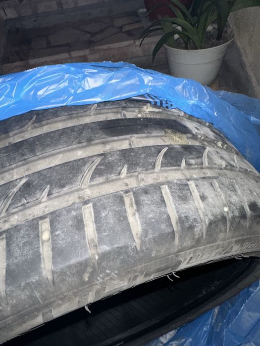 Летни гуми 245/40/17 и 225/45/17