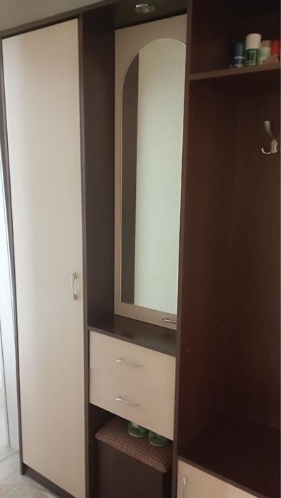 Продам мебель в прихожую