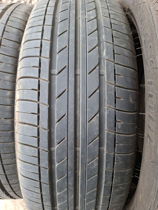 Продам шины 215/60/16 бриджестон