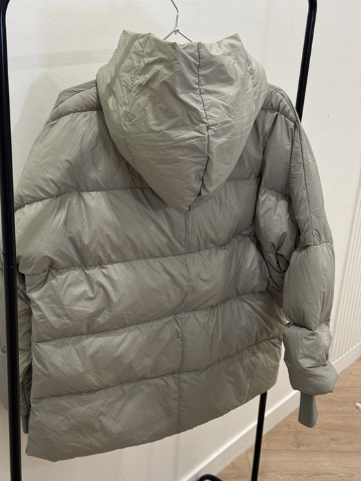 Пуховик женский