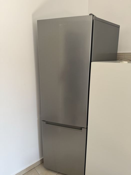 Vand frigider Arctic