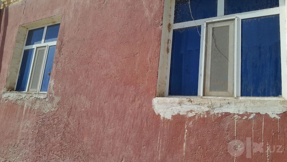 Qashqadaryo Muborak tumani 4 xonali kvartira sotiladi
