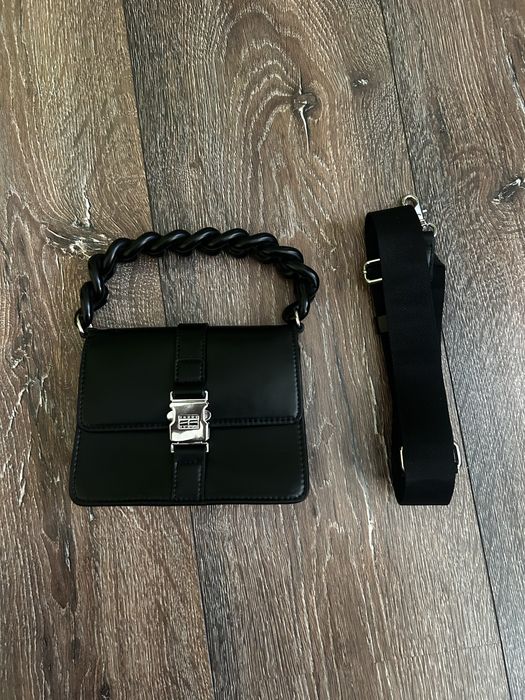 Дамска чанта Tommy Hilfiger