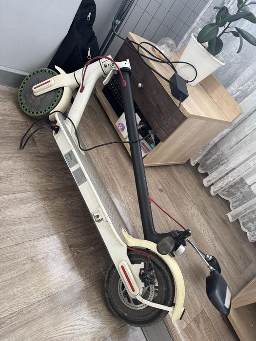 Электросамокат Xiaomi