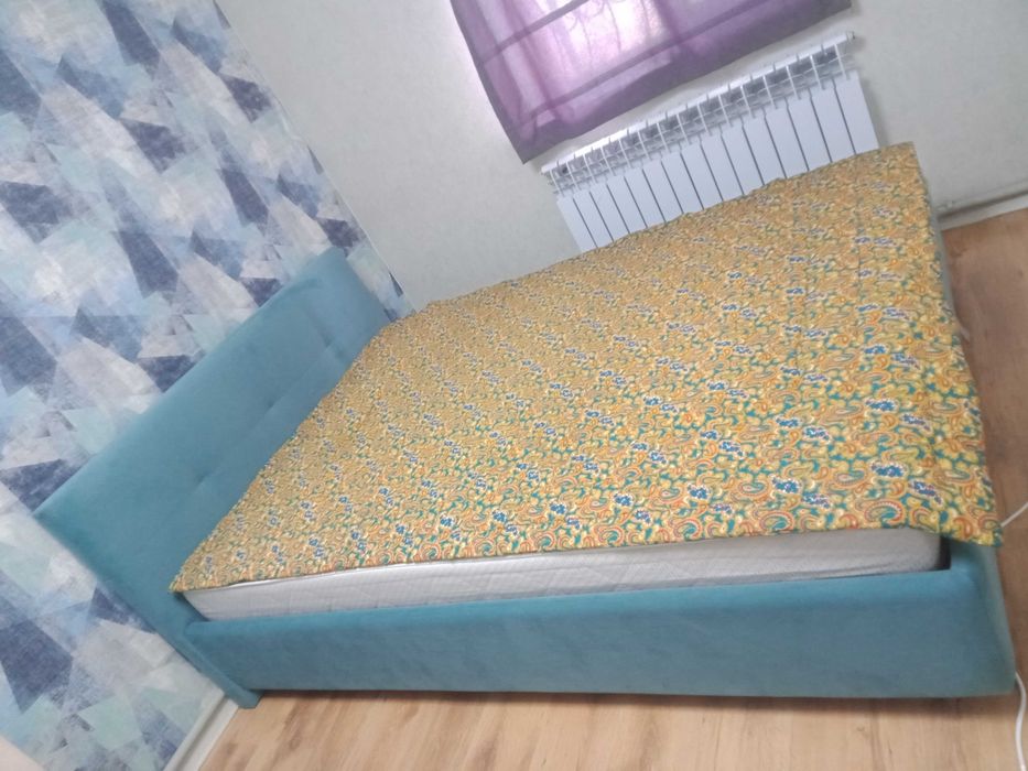 Корпе  жаңа,жастықтар Срочно