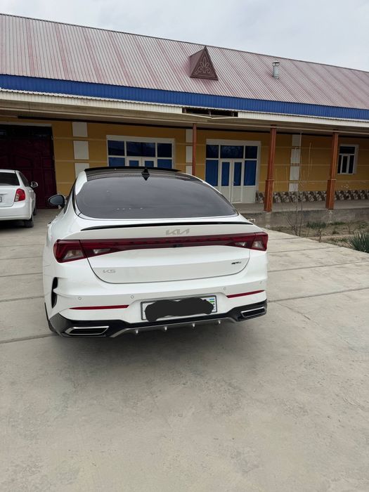 КIA K5 GT сотилади.