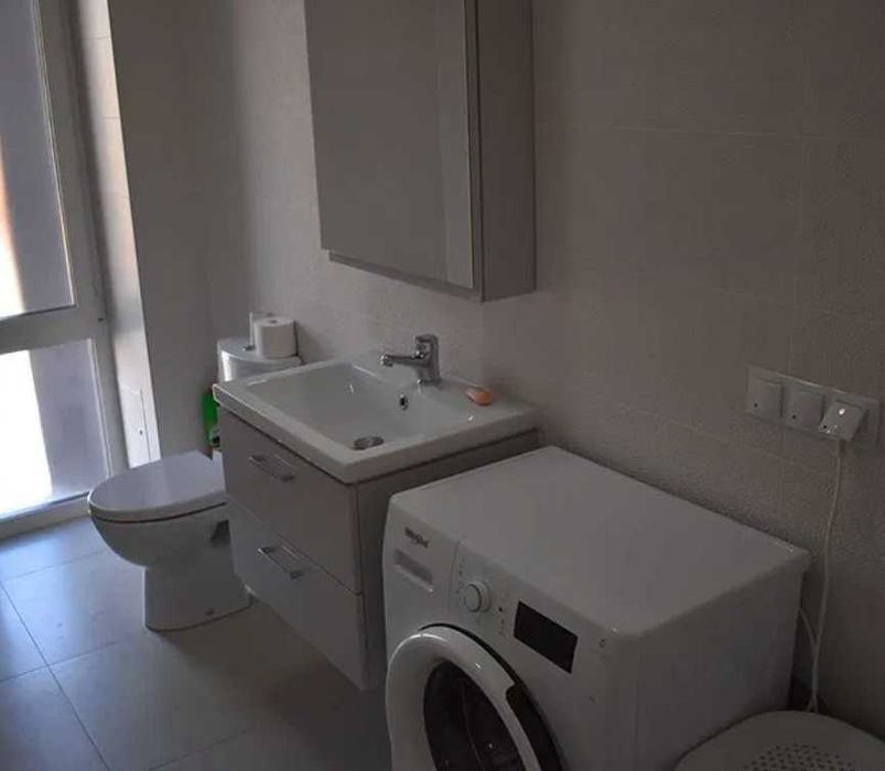 Дава се под наем Едностаен апартамент в Бургас, Братя Миладинови - 30 кв.м за 173.4 € - Снимка #1