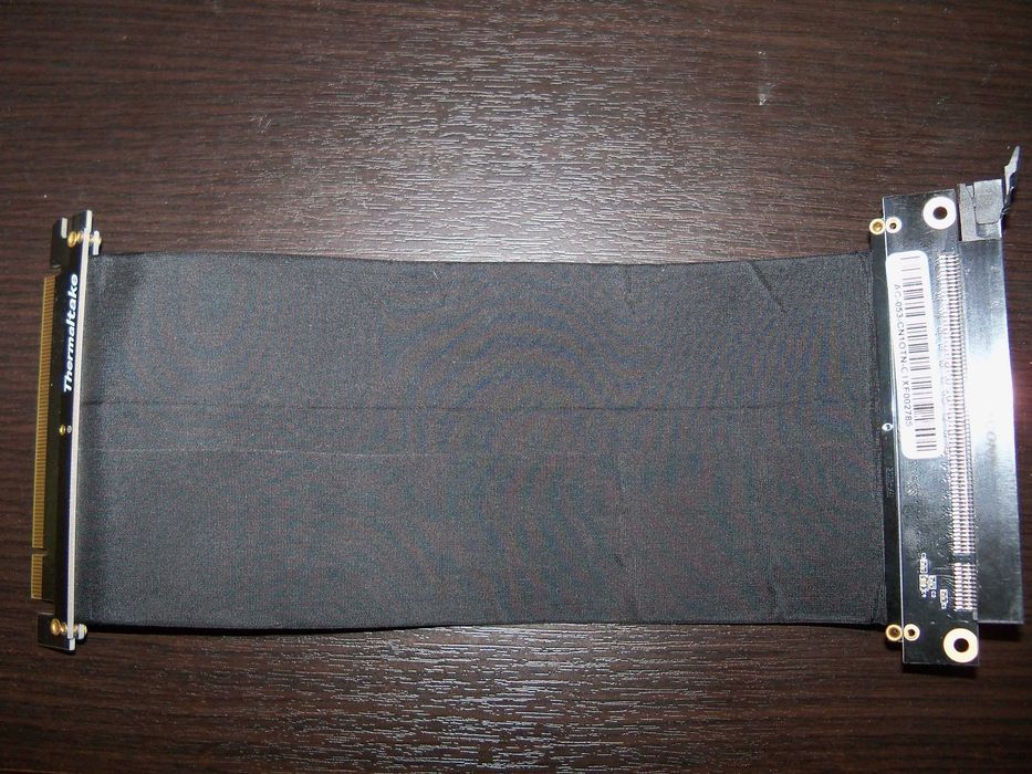 Видеокарта KFA2 GTX 1060 3GB GDDR5 192Bit, с кабел за изнасяне