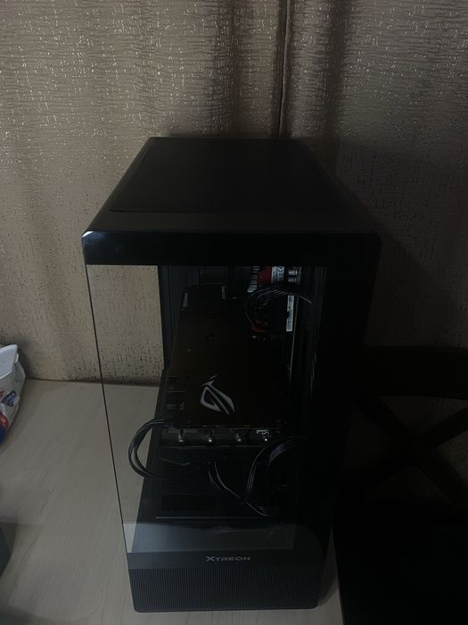 Игровой компьютер в сборе