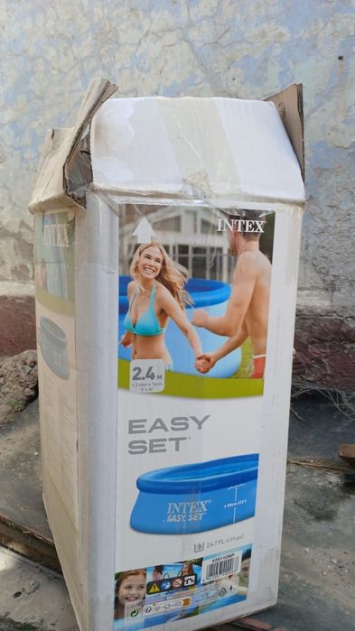 Продам бассейн новый