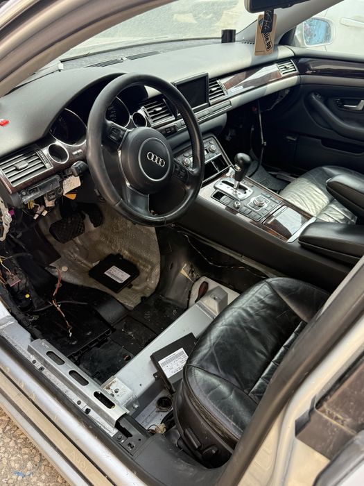 Audi A8 d3 4.2 FSI, Ауди А8 на ЧАСТИ 2003 малък катинар 4.2фси газ Bfm