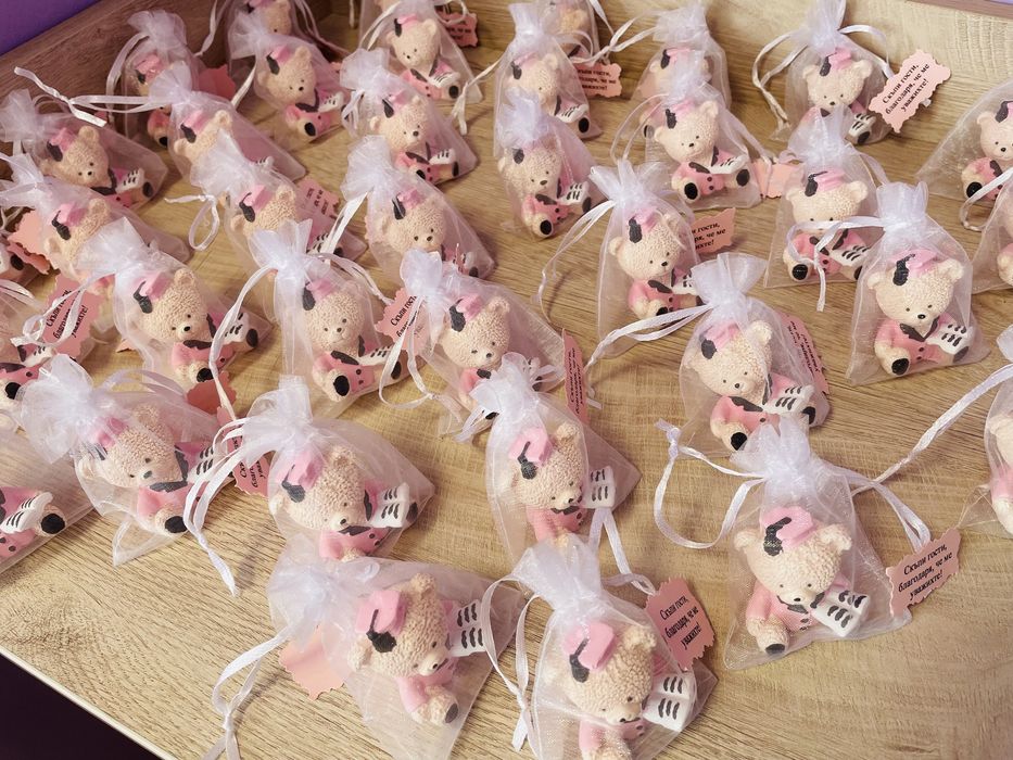 Подаръчета за гости за абитуриентски бал