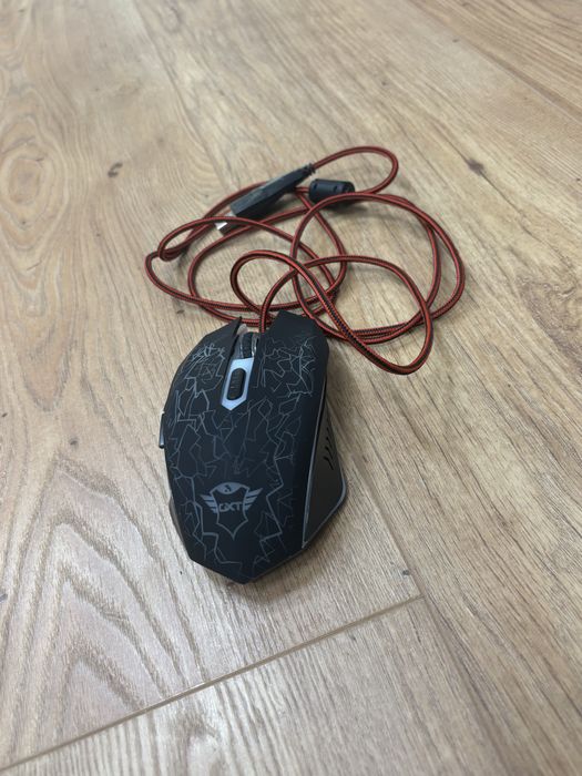 Мишка Trust с кабел