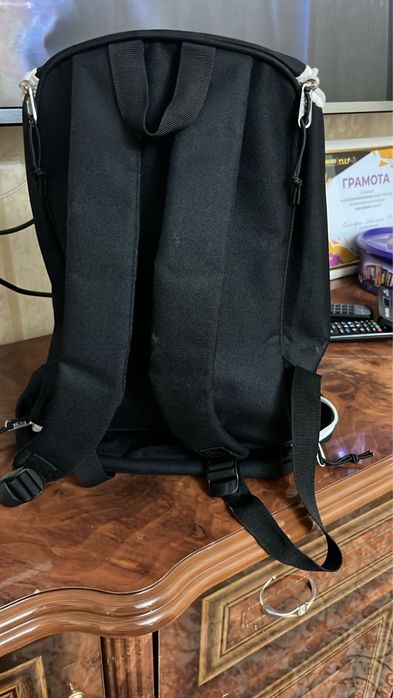 СРОЧНО, продаю рюкзак макрон