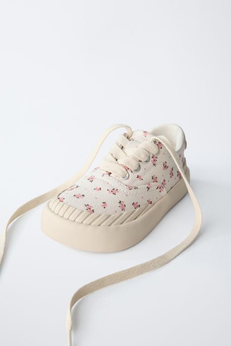 Нови кецове Zara 27 за момиче