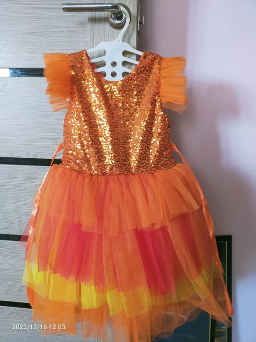 Продам бальные детский платье 5000