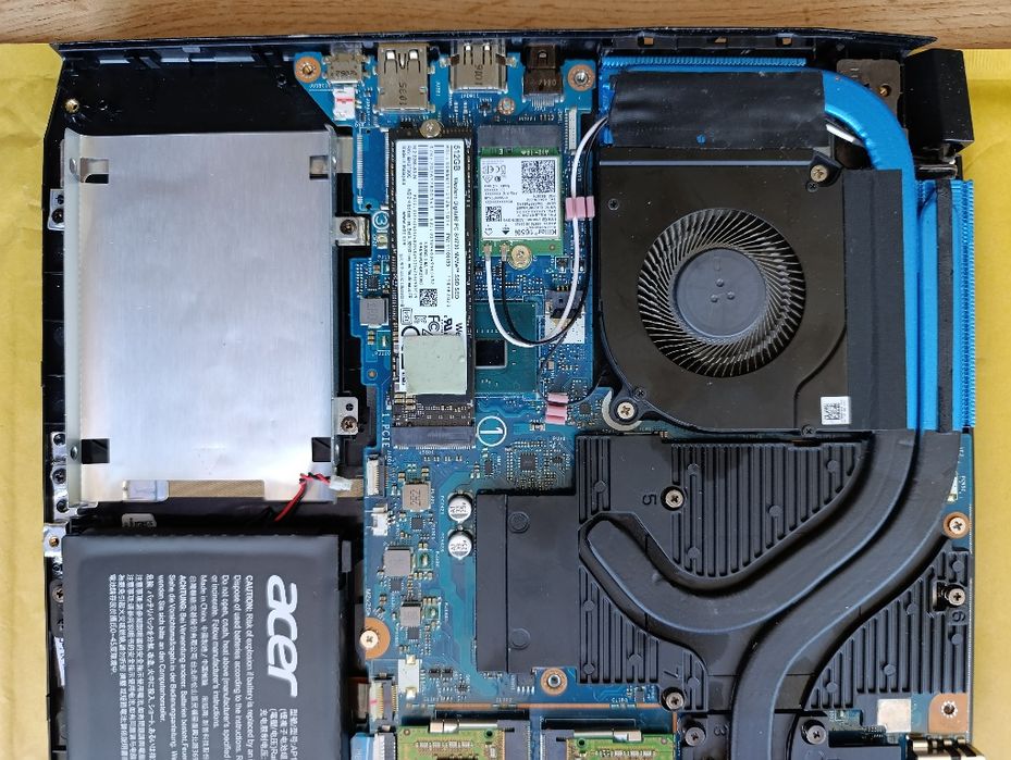 Vând Laptop Gaming