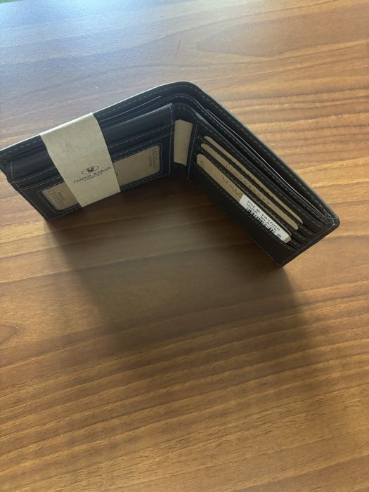 Мъжки кожен портфейл