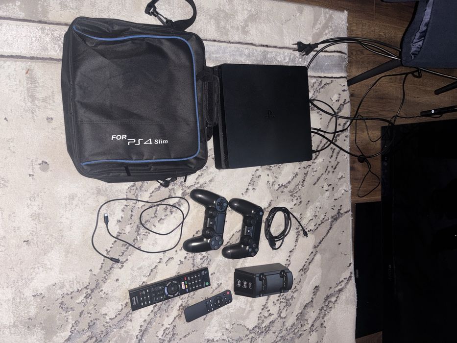 Продам playstation 4 slim