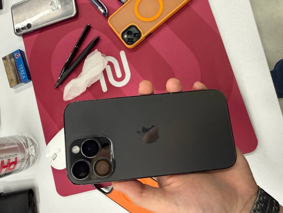 IPhone 14 pro max black 256 GB