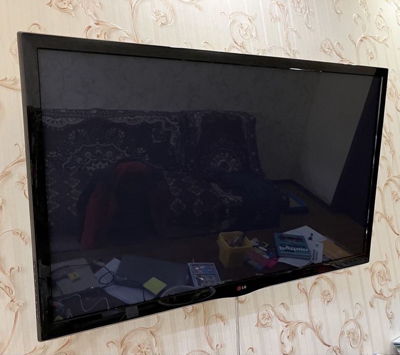 Телевизор LG 42’