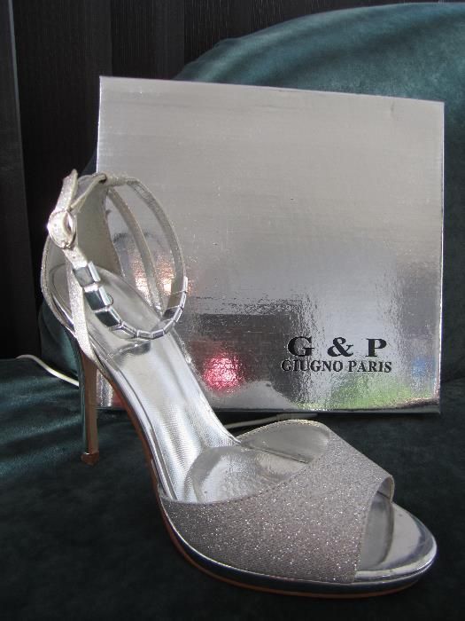 Официални обувки