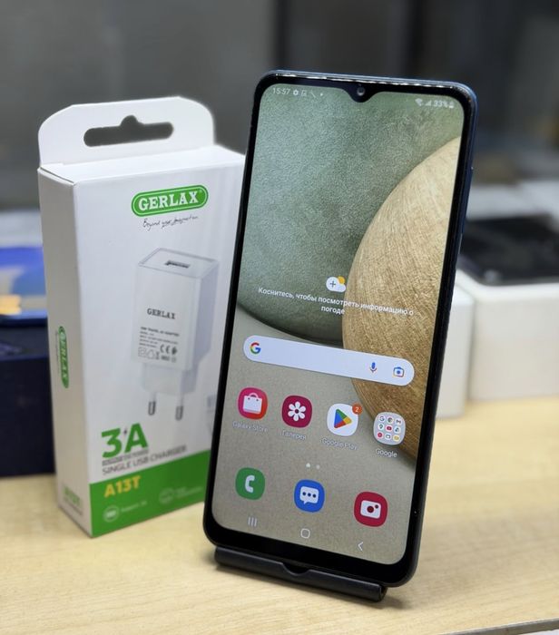 Смартфон Samsung Galaxy A12-32 gb.