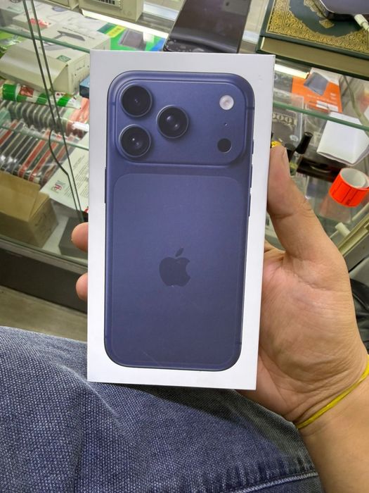iPhone 17 pro 256 s sim EAC