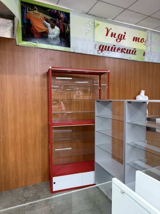 Продам Ветрина хорошем состоянии