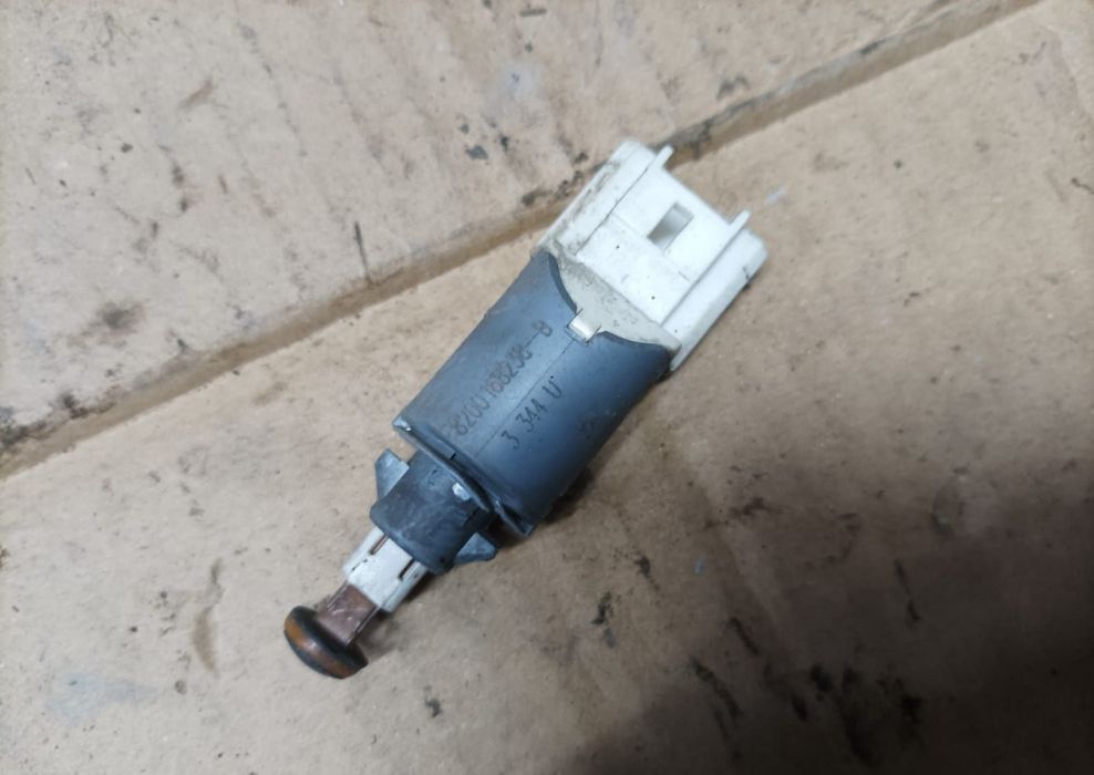 Comutator senzor la pedală Nissan Opel Renault