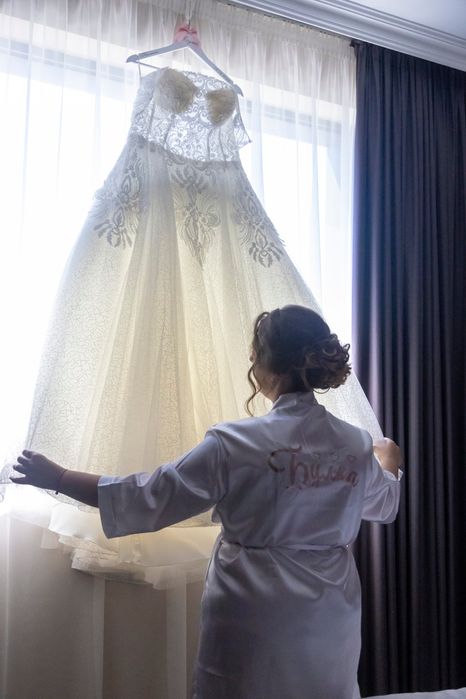 Сватбена рокля хл размер