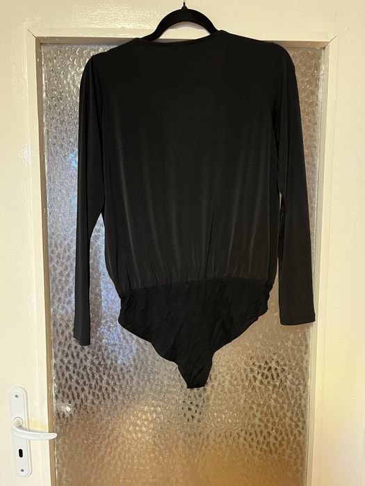 Блузи/ пуловери / бодита