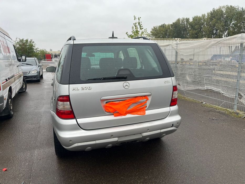 ML 270 CDI ръчка