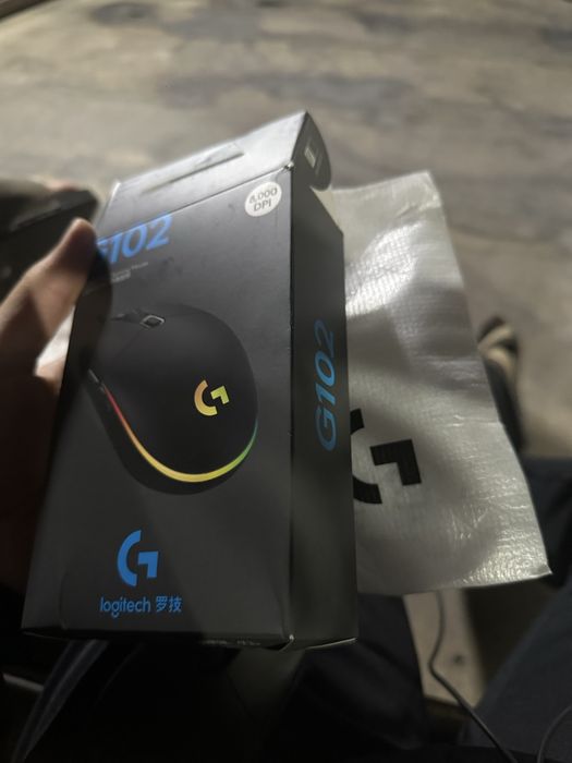 Logitech G102 игровая мышка