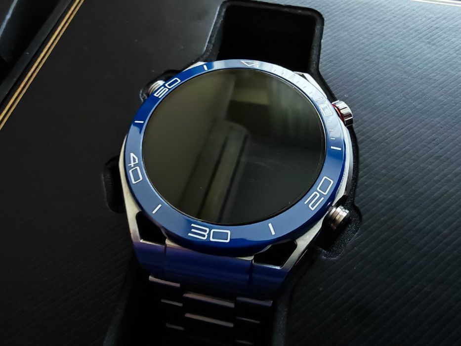 Продавам Huawei Watch Ultimate Titanium