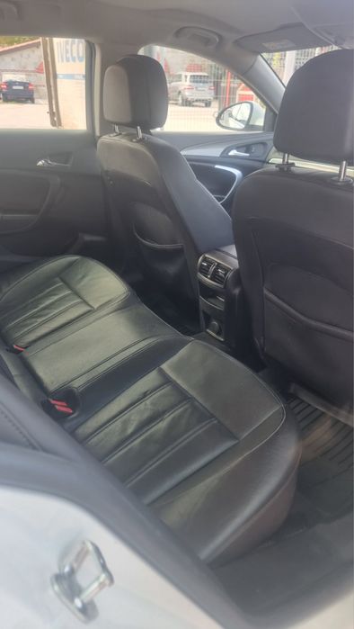 Опел инсигния