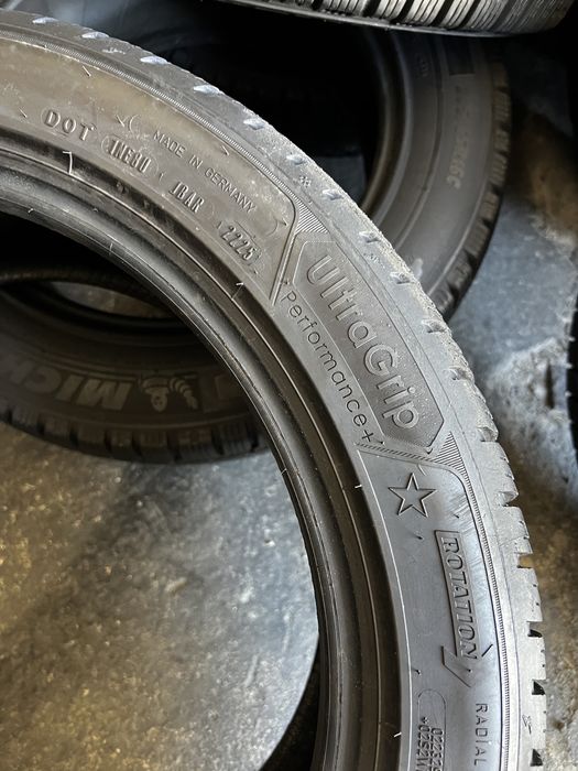 4 anvelope iarna 245/45/18 , 100 H , GoodYear , DOT 2025 , 7.4 mm !