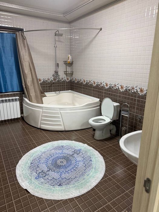 Bez zakz /kunlik xona/ hotel/hostel

- Muhimi toza va pokiza joy

- Xo