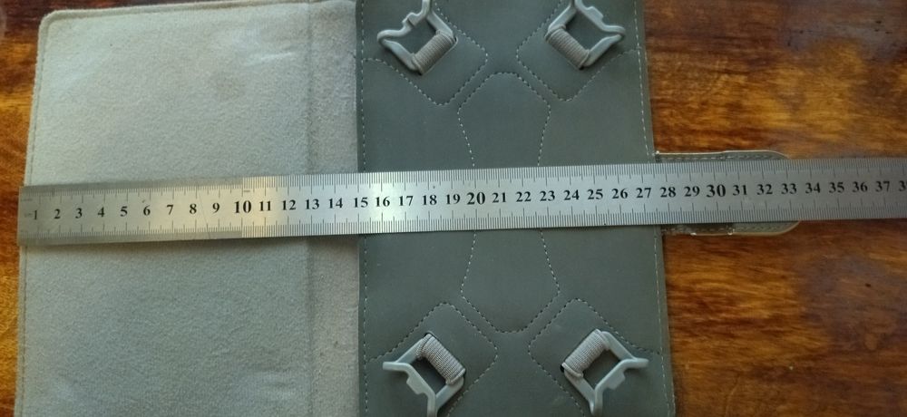 Продам чехол под планшет