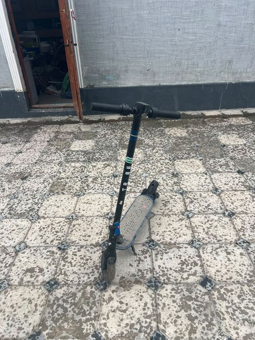 продам самокат б/у
