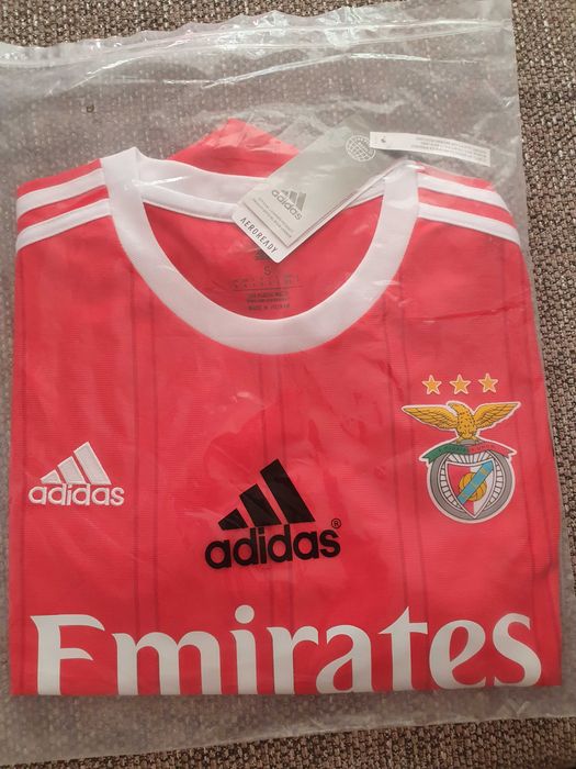Tricou Lotto A.C Fiorentina si Benfica