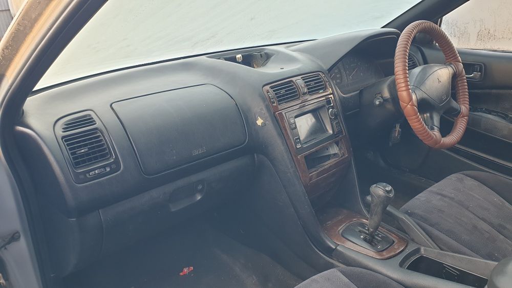 Митсубиси галант