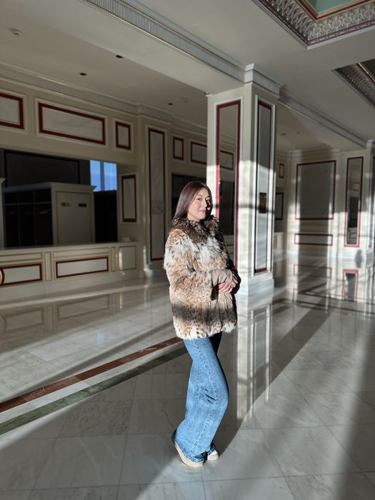 Продаю шубу из рыси