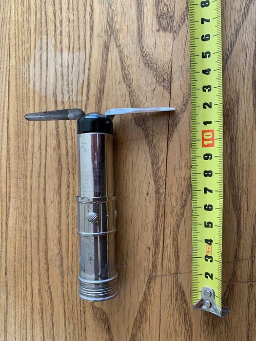 Малък метален немски туристически джобен сгъваем вентилатор на батерии