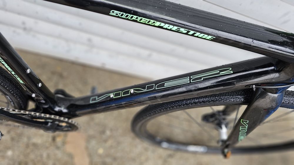 Карбонов гравел 28"